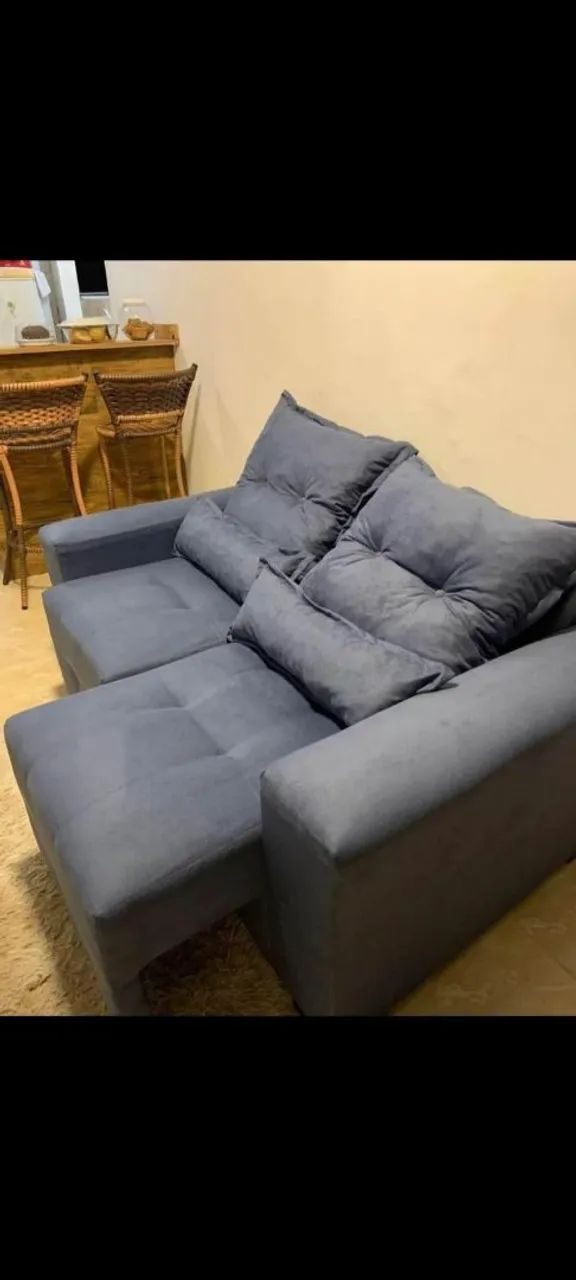 Sofá retratil confortável 