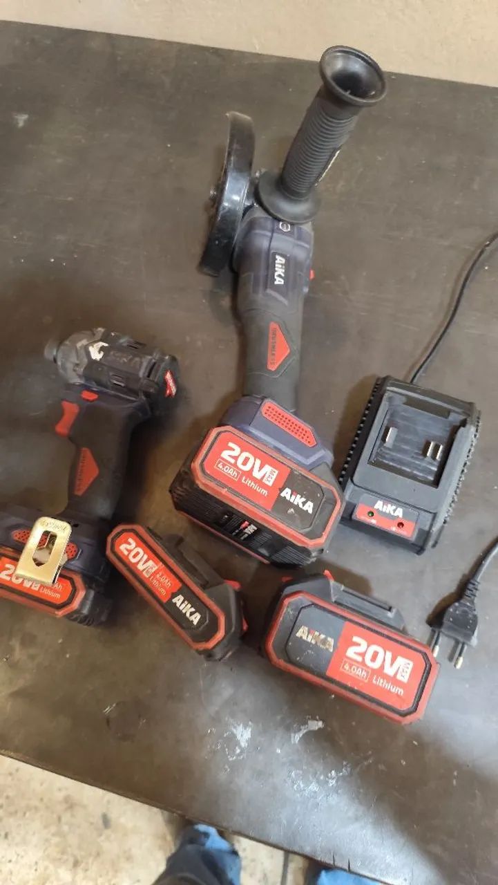 Kit esmerilhadeira + parafusadeira de impacto aika 20v 64316914368899122