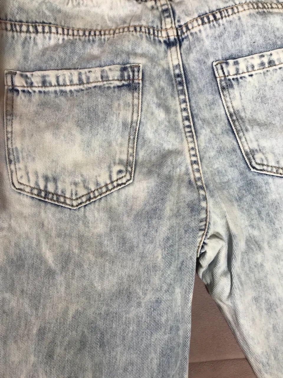 Calça jeans jogger destroyed - Foto 5