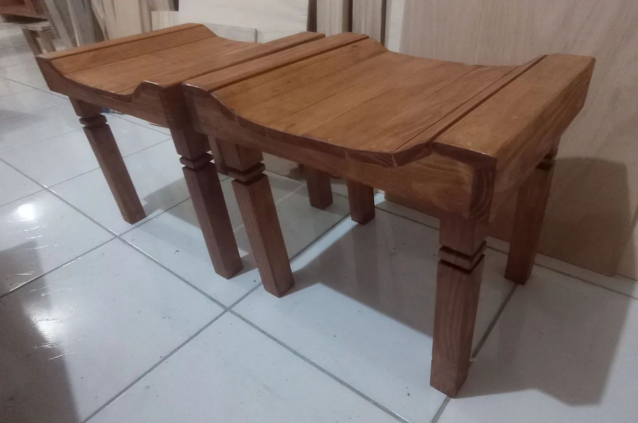 Banco de Madeira pinus  - Novo
