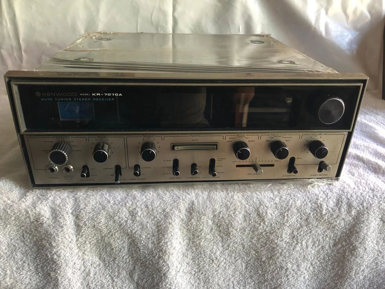 Receiver Kenwood KR-7070A - Auto Tuning