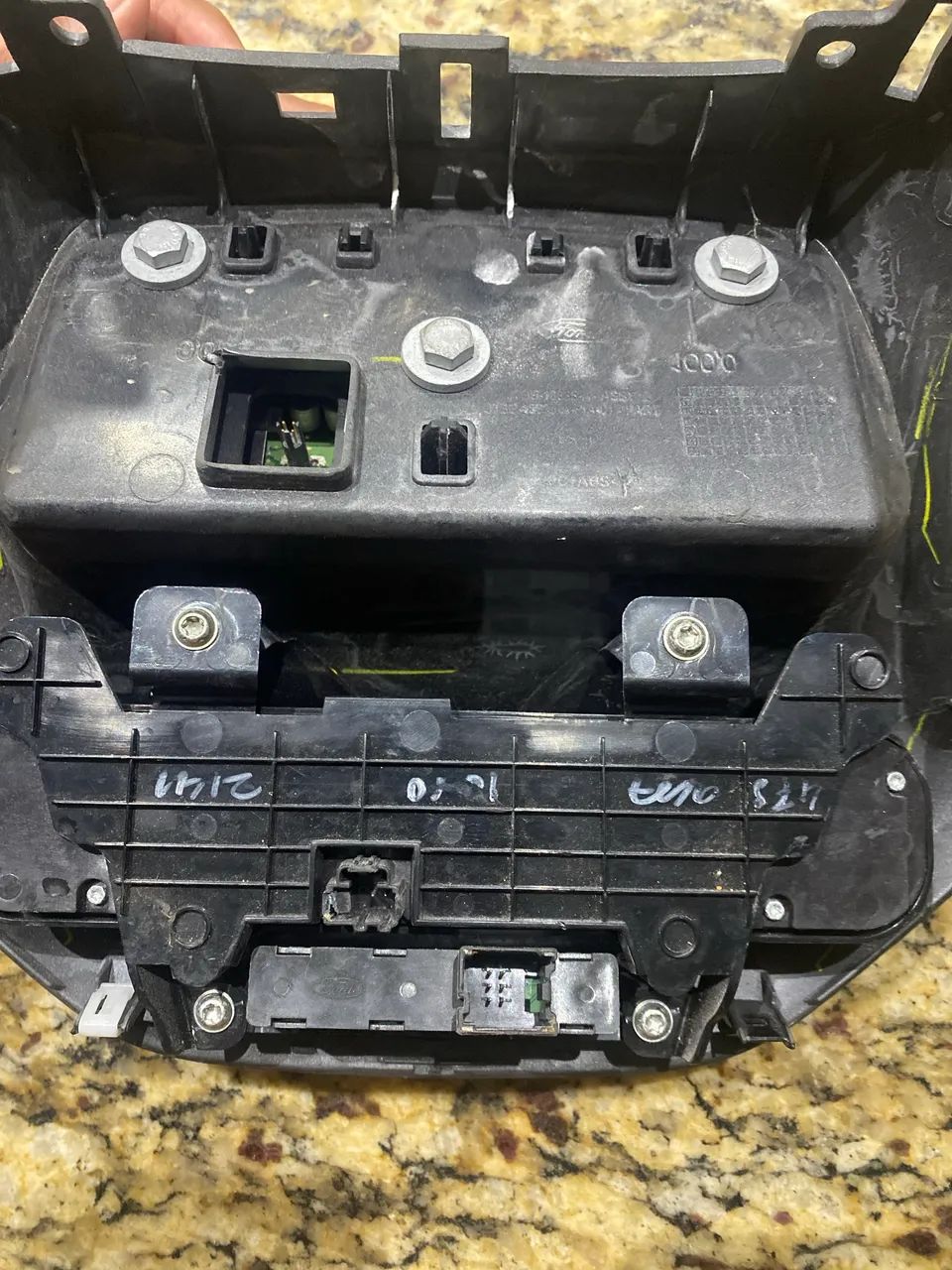 CENTRAL MULTIMIDIA ORIGINAL FORD KA 2018 - Foto 2