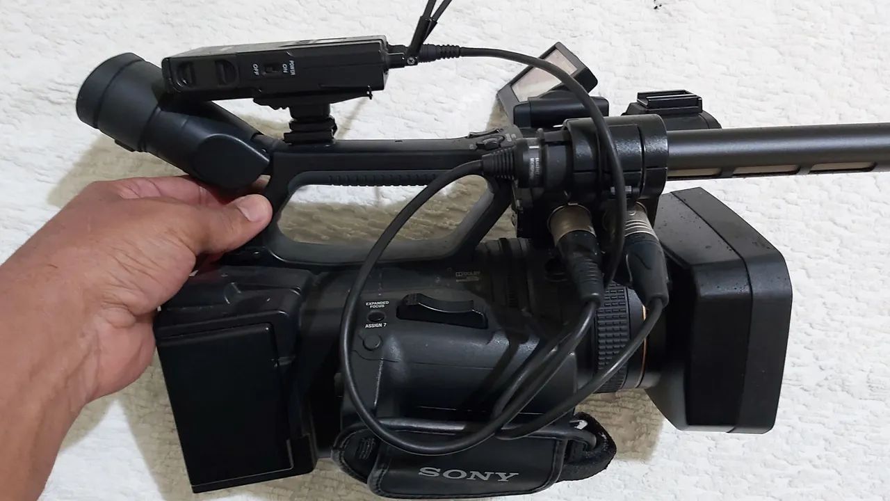 Filmadora HXR-NX5N Mpeg2 SD 3CMOS - Foto 5