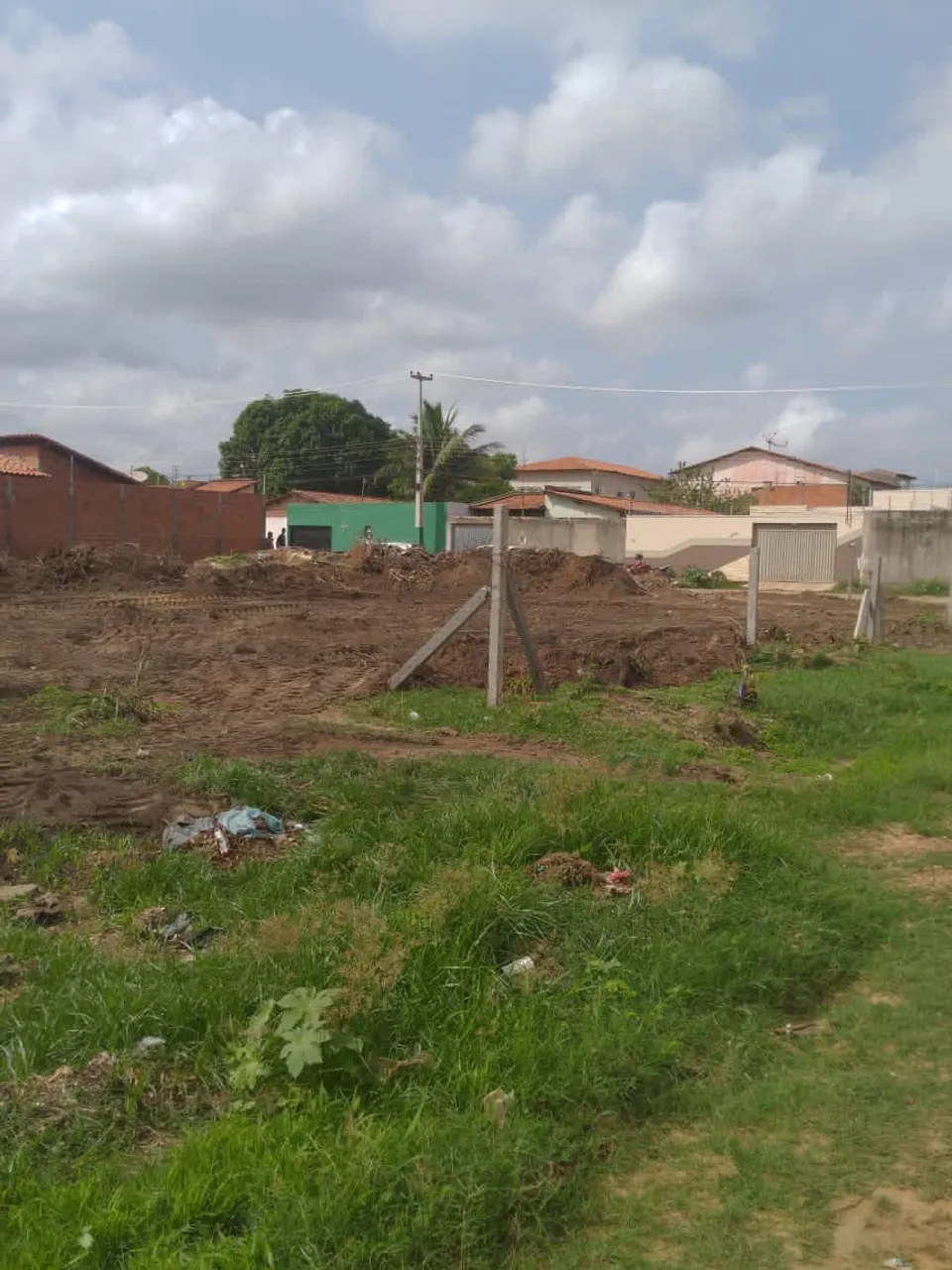 Vendo terreno na zona leste de Teresina