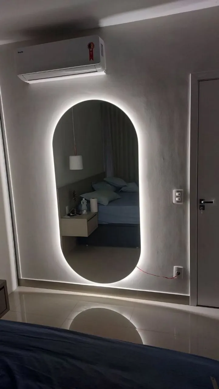 Espelho Decorativo com Iluminação LED