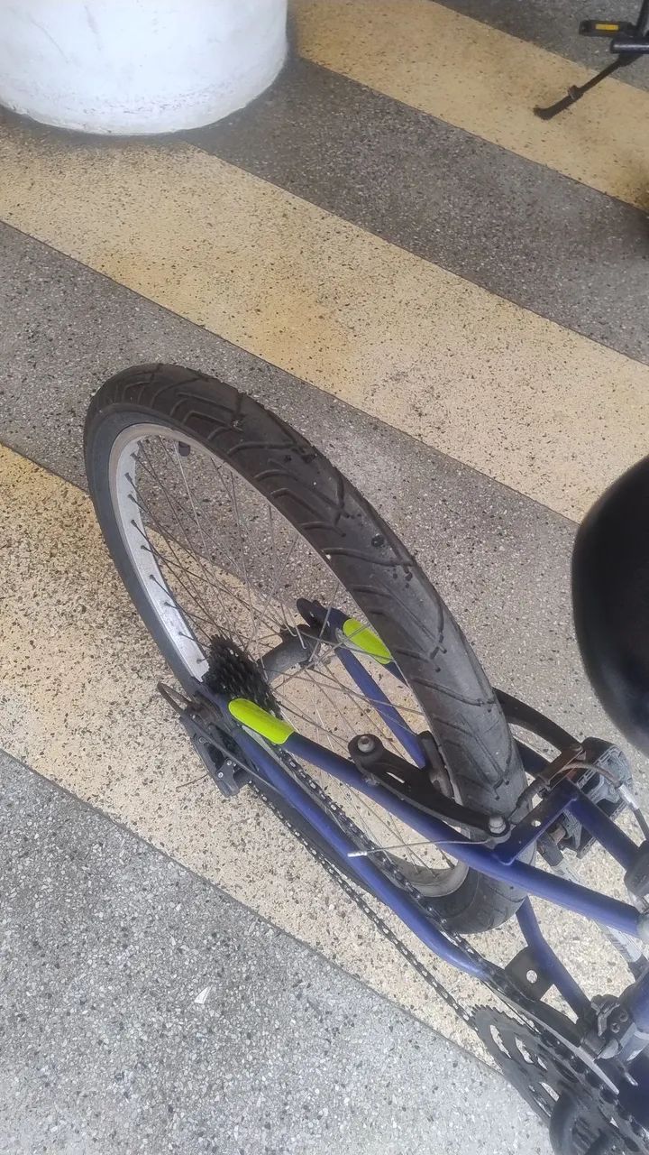 Bicicleta infantil aro 24 - Foto 5