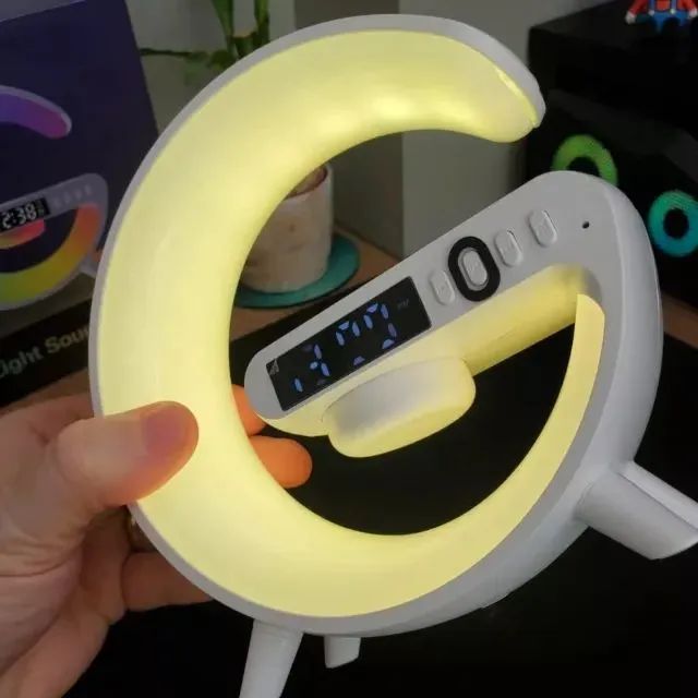Luminária Caixa De Som Bluetooth G-speaker Carregador e Relogio e Despetador - Foto 5
