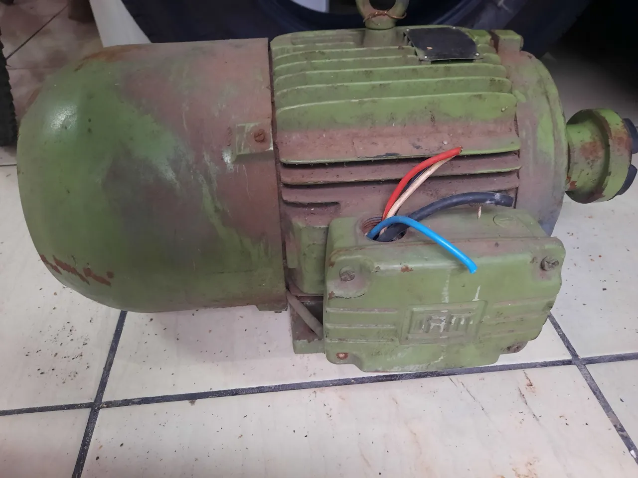 Motor freio 5c 1160 rpm Weg 6 polos