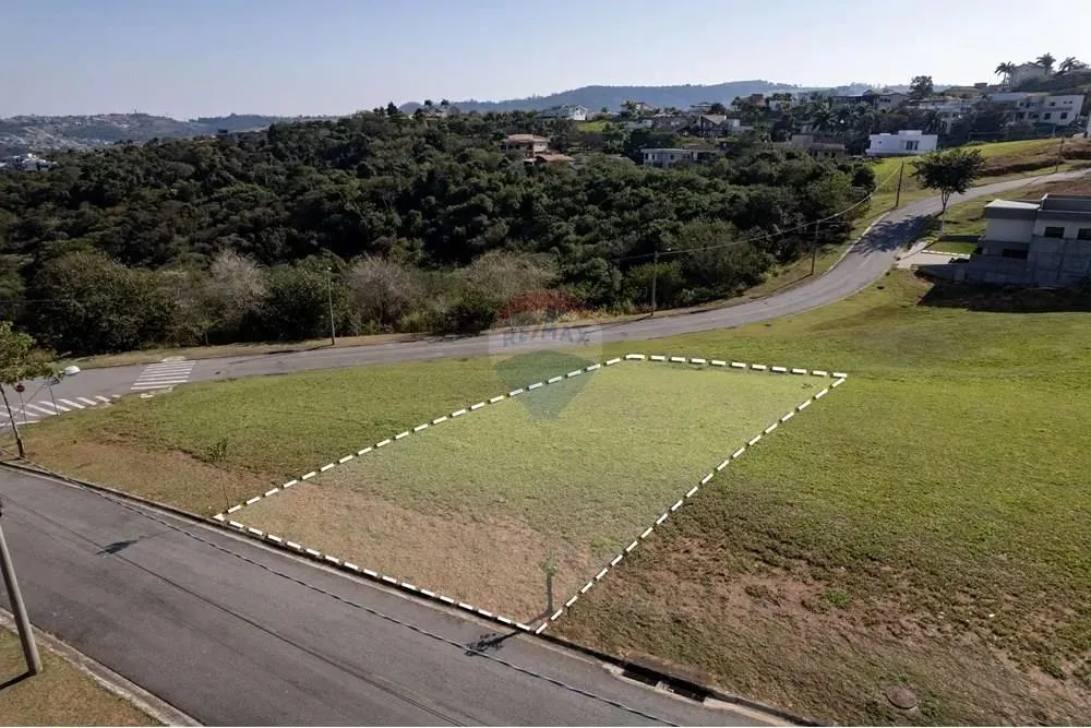 Terreno a venda no condomínio Santa Isabel - Louveira/SP