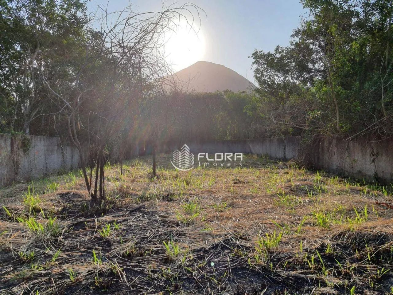 Terreno à venda, 680 m² por R$ 120.000,00 - Chácaras de Inoã (Inoã) - Maricá/RJ