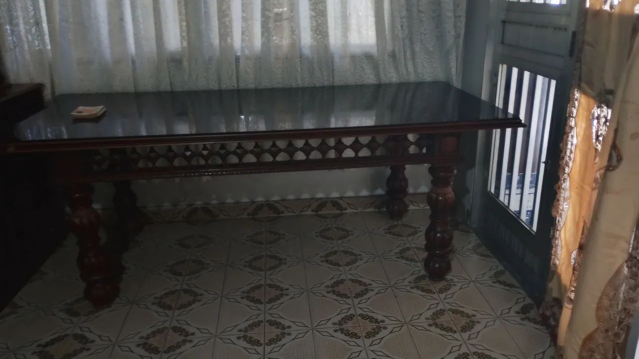 Mesa em madeira maciça rústica64386064792066123