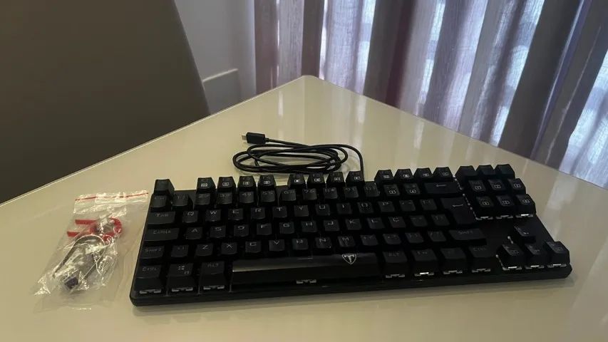 Teclado Mecânico Gamer T-Dagger Bora, RGB, Switch Outemu Brown, PT, Preto - T-TGK315-BROWN - Foto 5