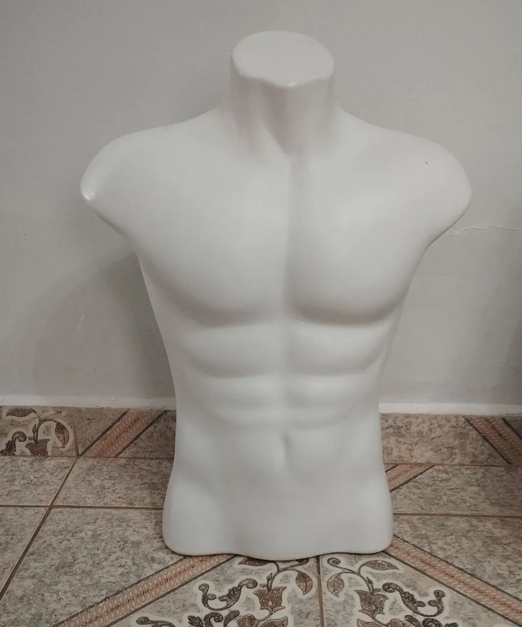 Manequim Torso Masculino - Ideal para Exposição