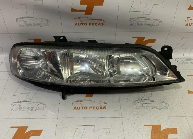Farol Lado Esquerdo Chevrolet Vectra 2000 A 2005 Paralelo