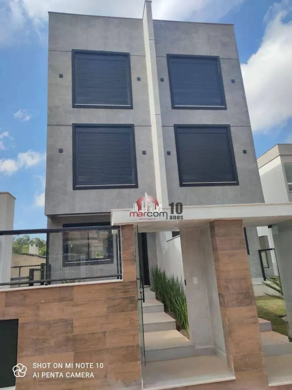 Sobrado à venda, 238 m² por R$ 1.900.000,00 - Ariribá - Balneário Camboriú/SC