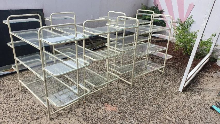 4 Expositores - Prateleiras em Estrutura Metálica e Vidros para Lojas - Foto 4