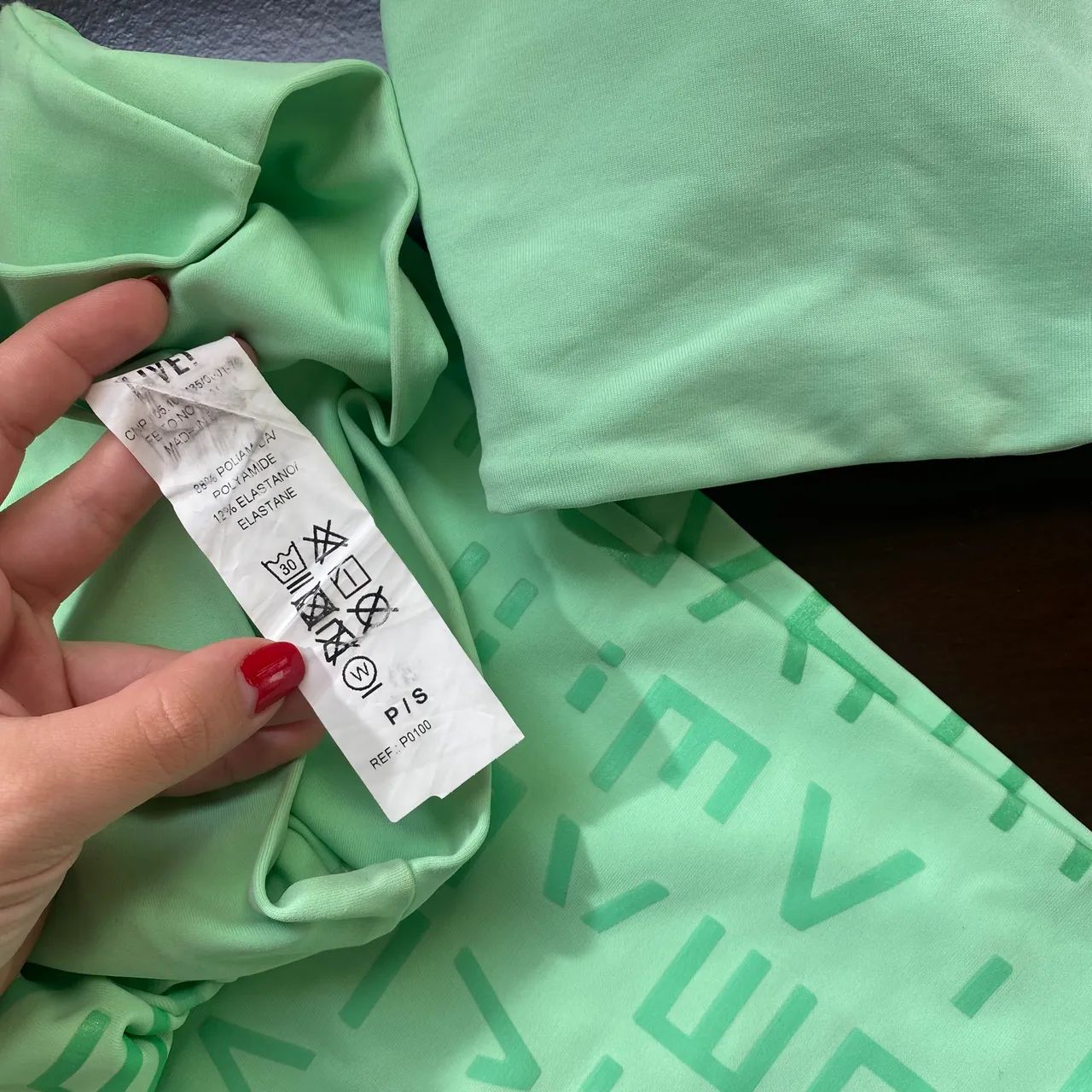 Conjunto live icon verde neon P  - Foto 4