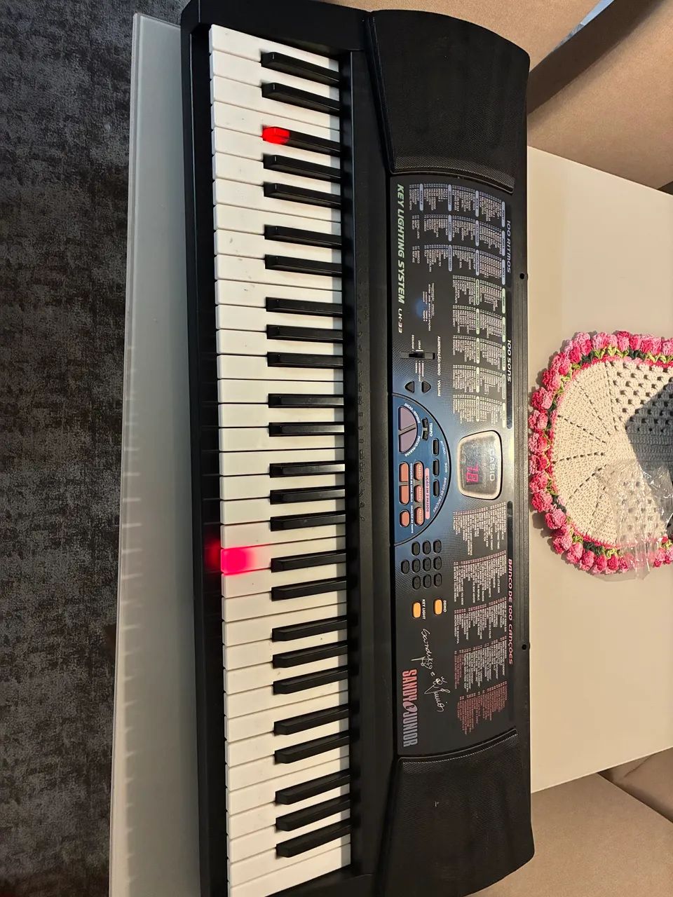 Teclado Casio CTK-900 original usado com pilhas ou cabo de alimentação.IMPERDÍVEL!!! - Foto 3