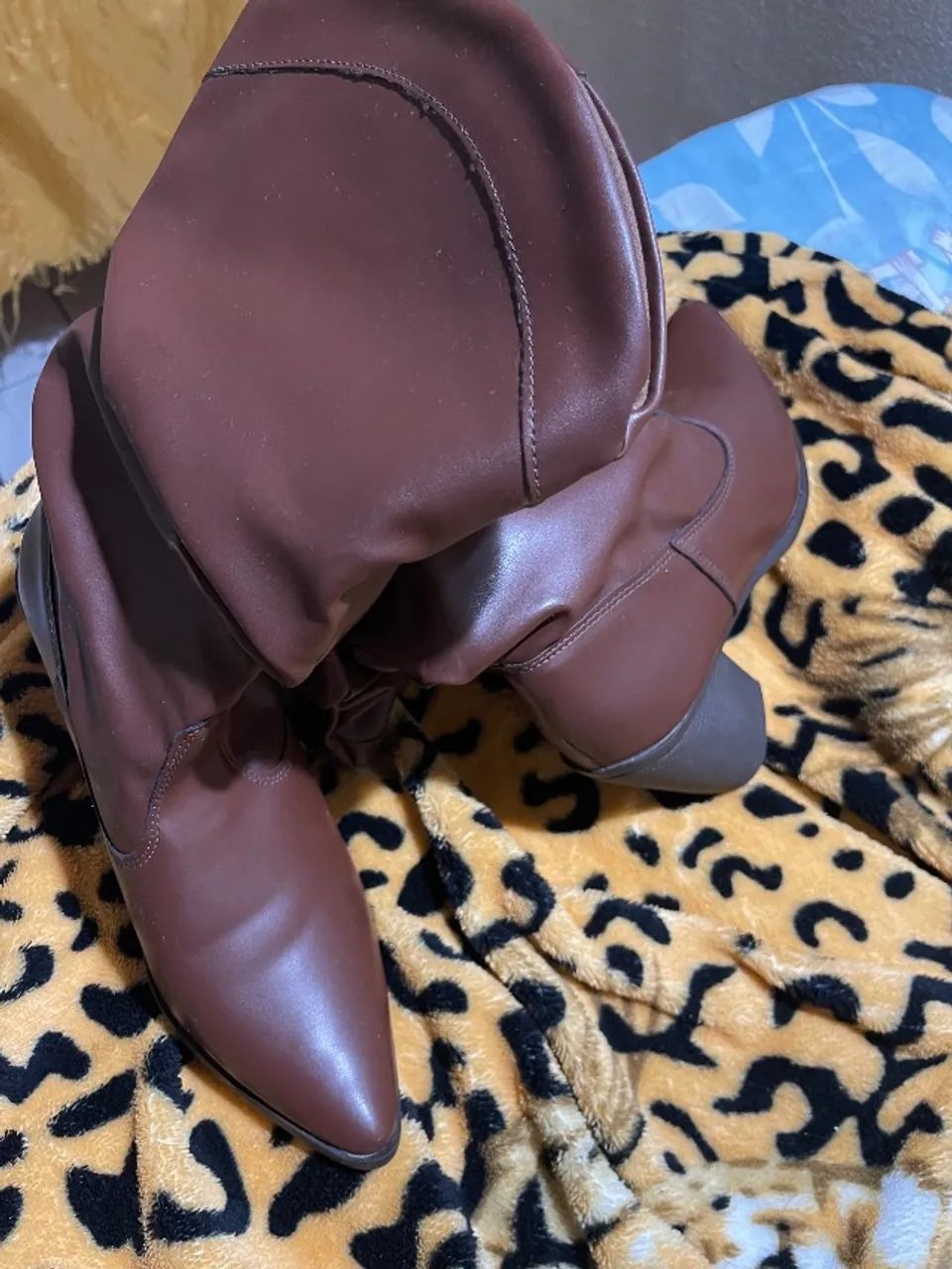Bota feminina  - Foto 2