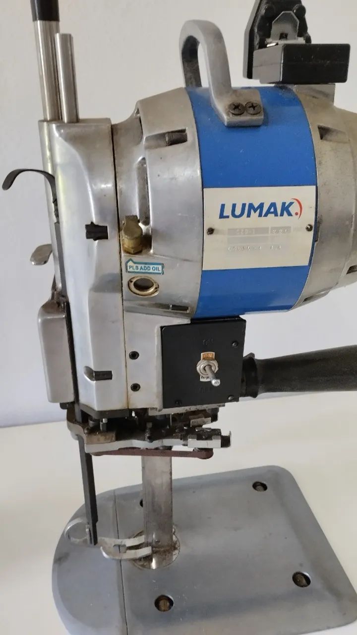 Máquina De Corte De Tecido Lumak 6" Pol.