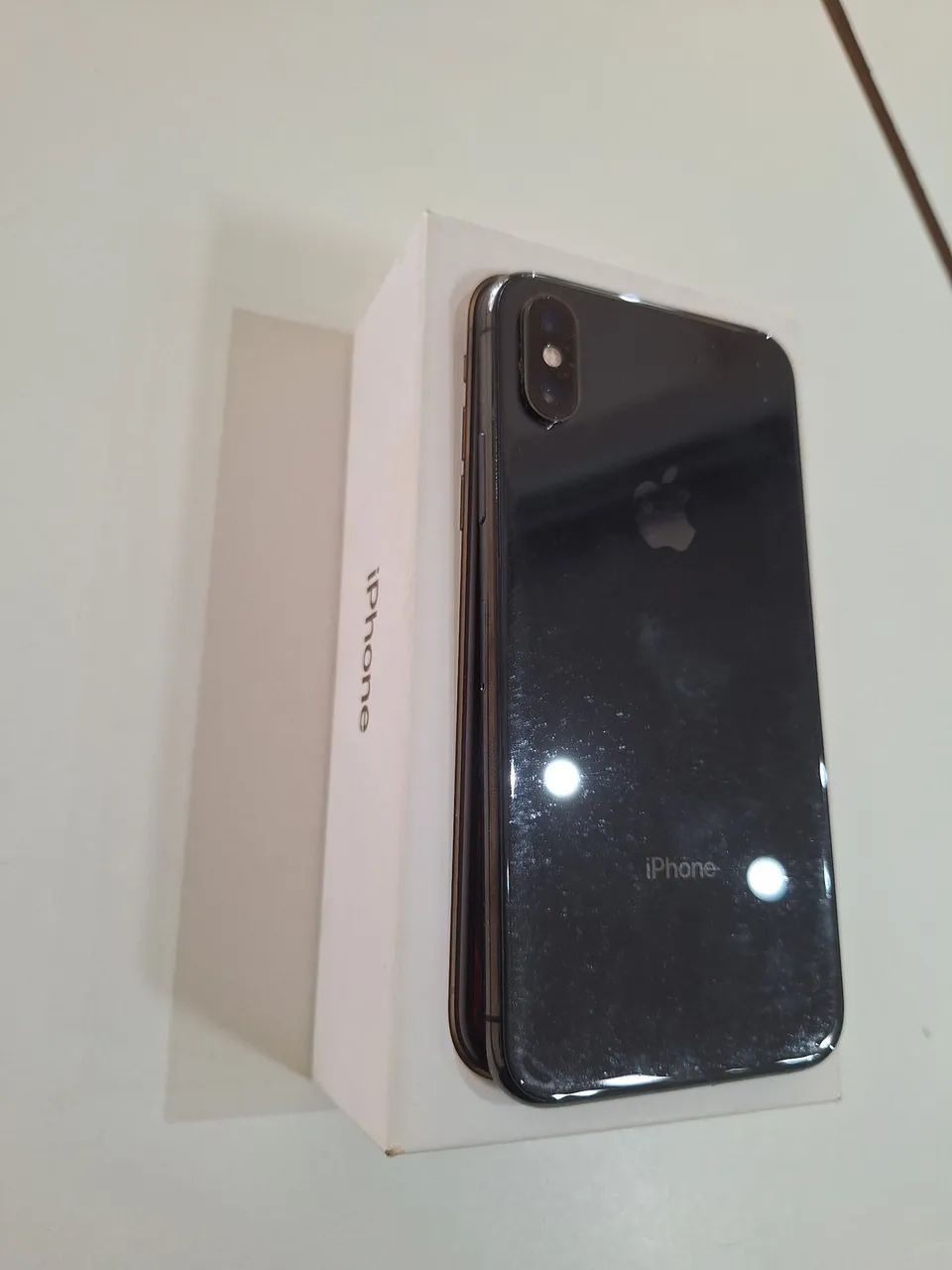 IPhone xs 64gb preto todo original - Celulares e Smartphones