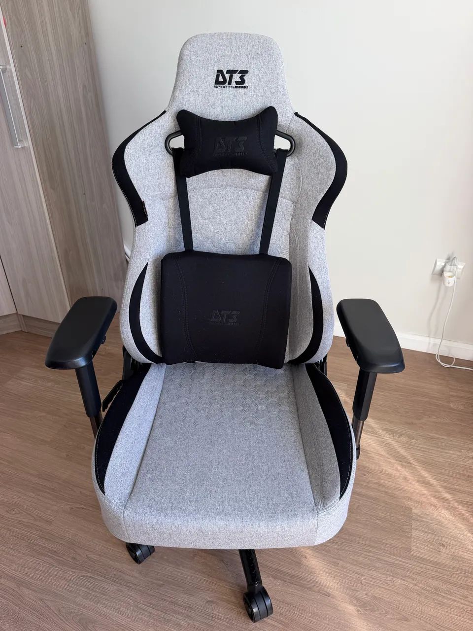 Cadeira ergonômica DT3 Rhino