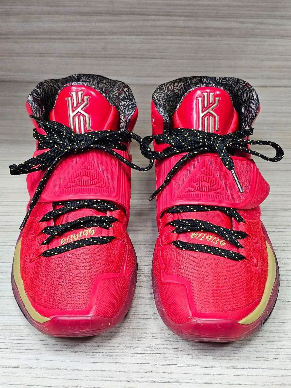 Nike Kyrie 6 "Trophies" - Foto 3