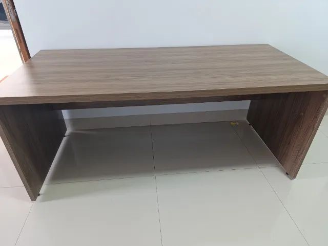 Mesa de Escritório Semi Nova