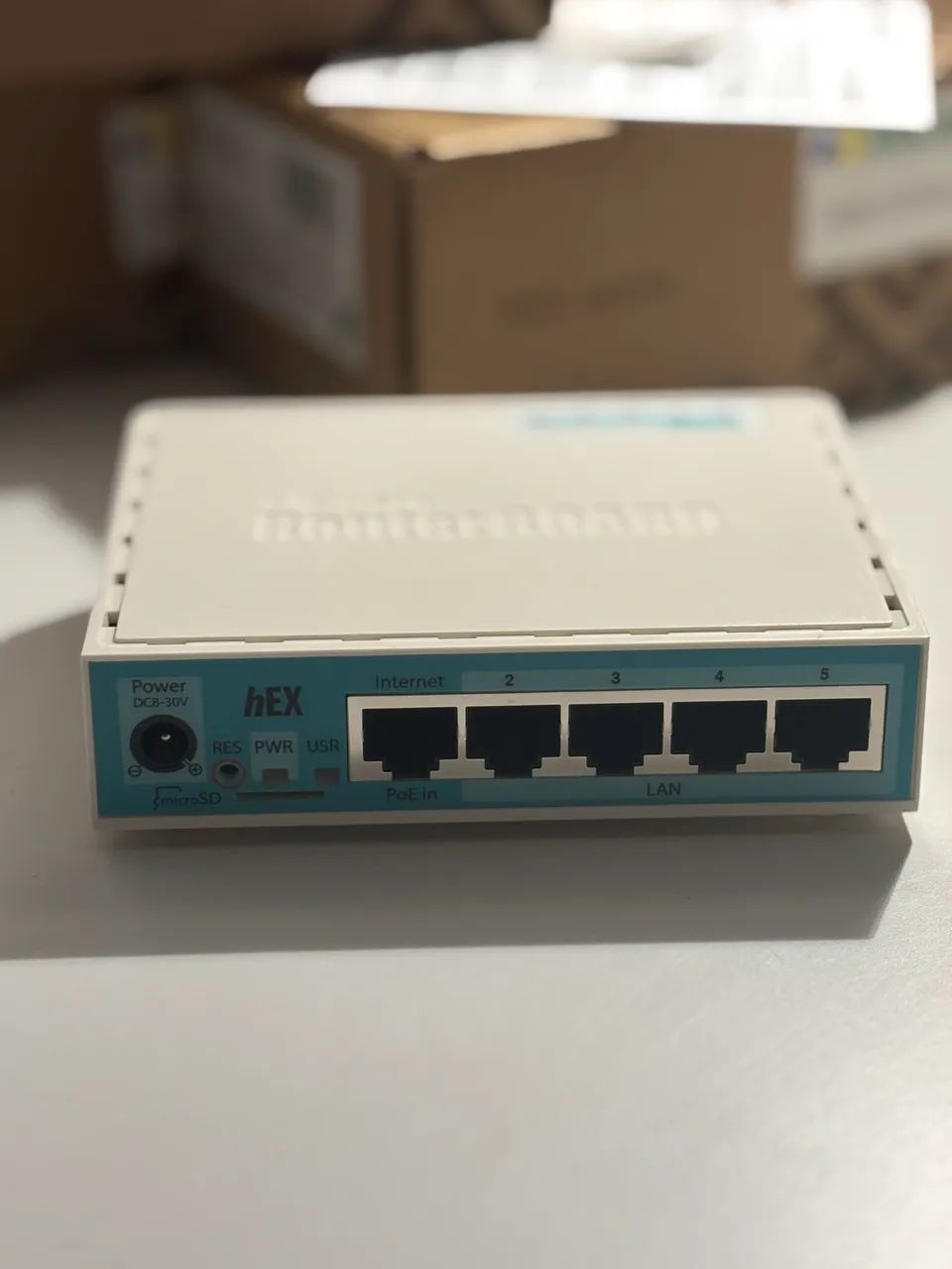 Mikrotik RB750Gr3 - Foto 3