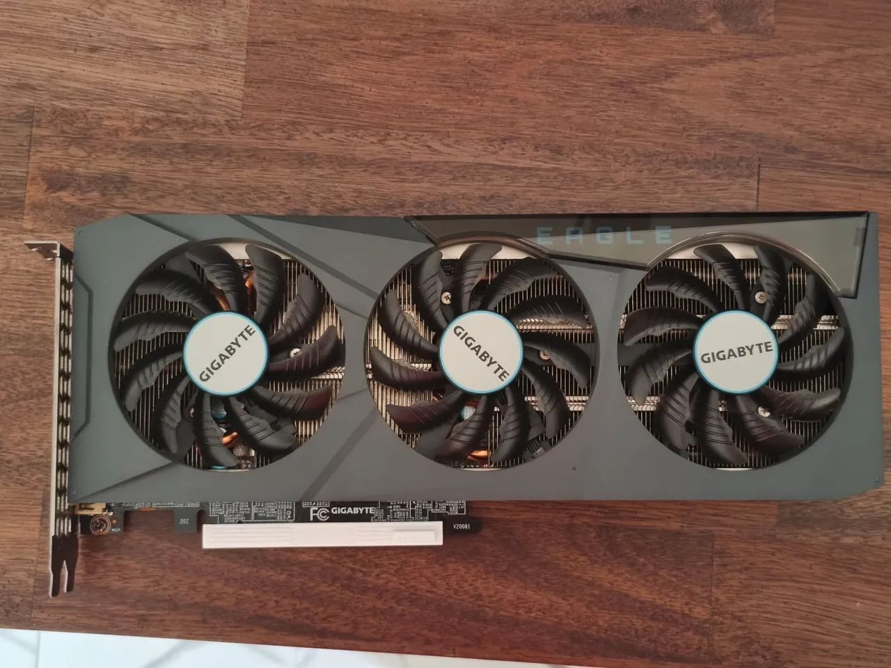 Placa de vídeo Nvidia RTX 3070 OC Gigabyte Eagle