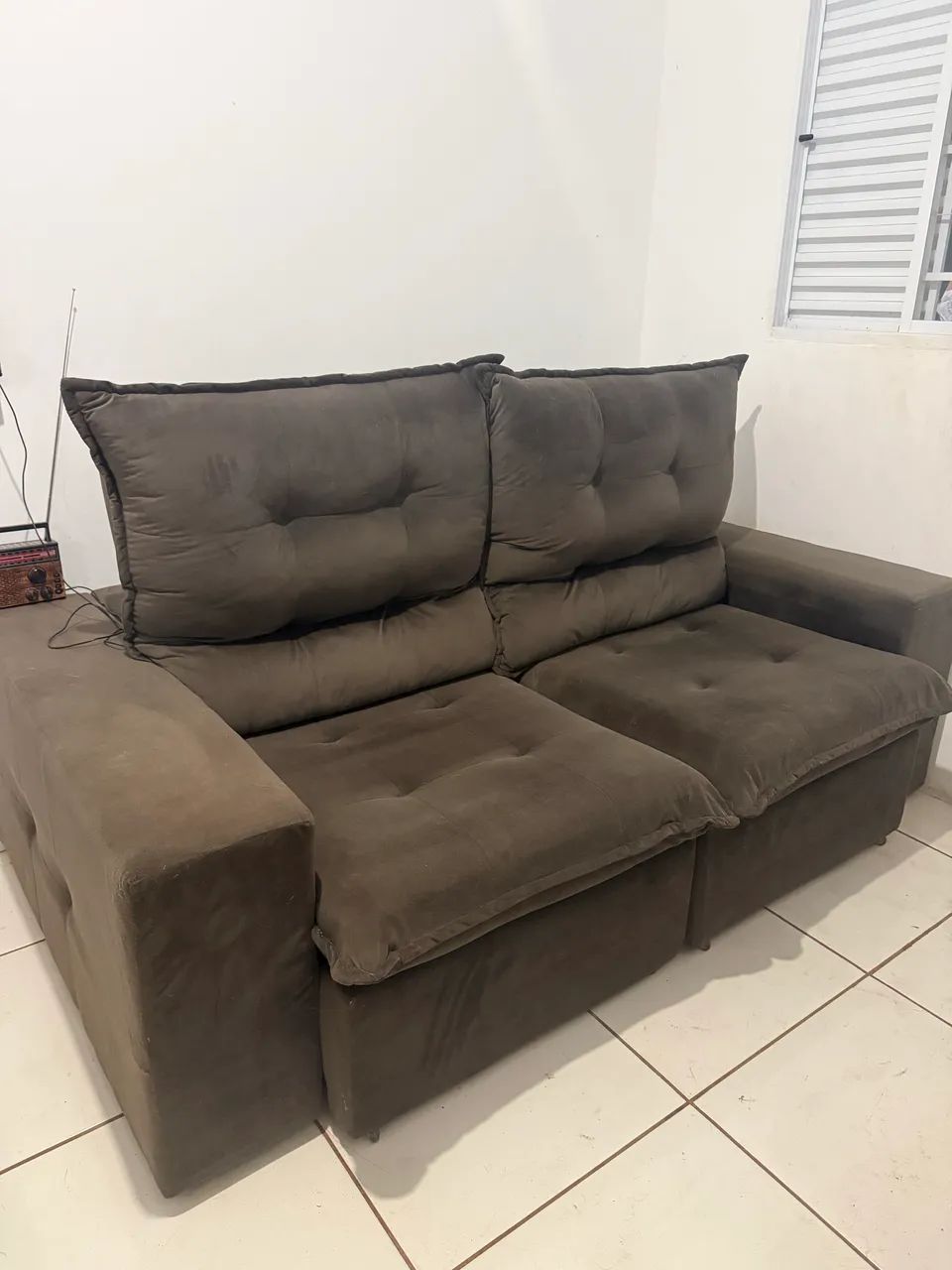 Vende-se sofá 2 lugares retrátil  - Foto 2