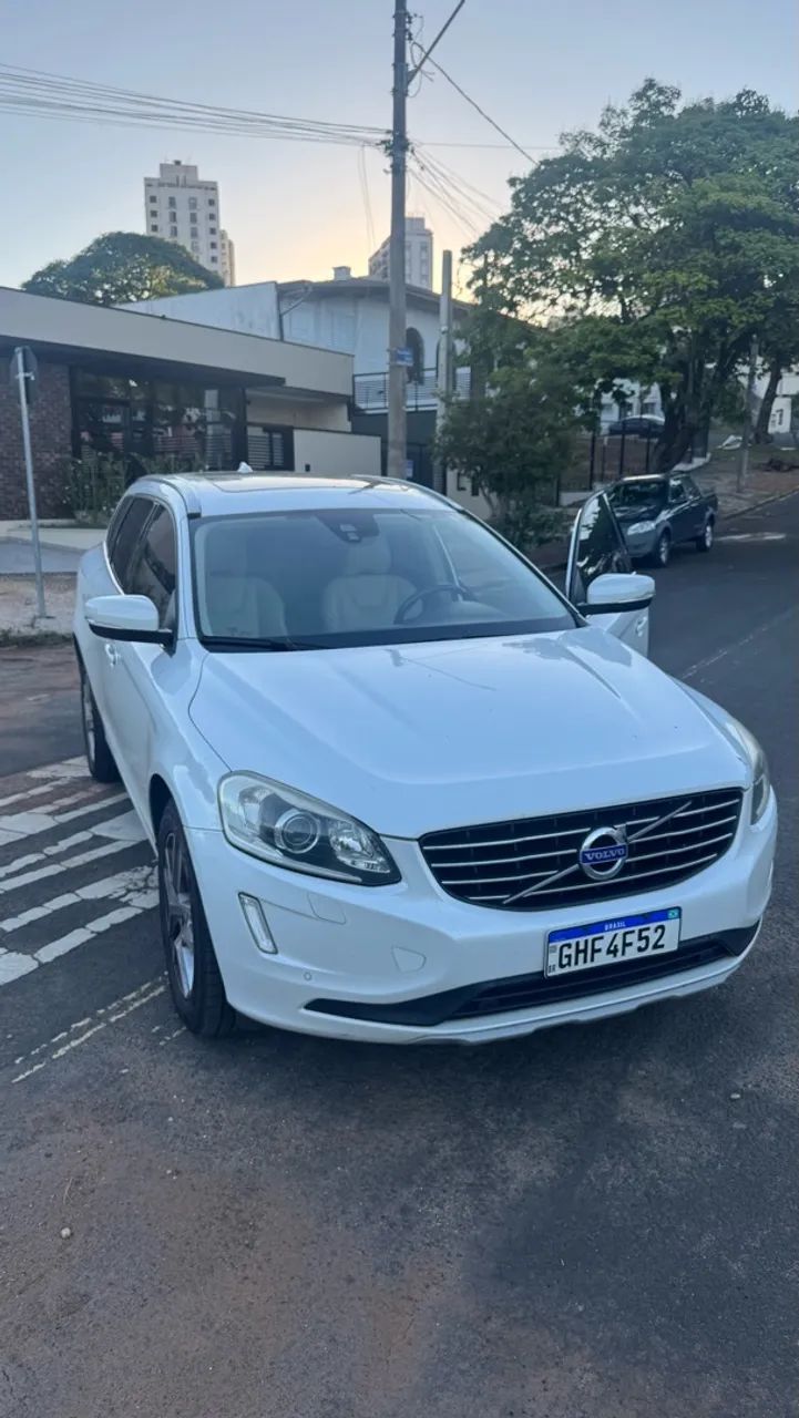 Volvo Xc XC 60 T-5 MOMENTUM 2.0 245cv FWD 5p 2017