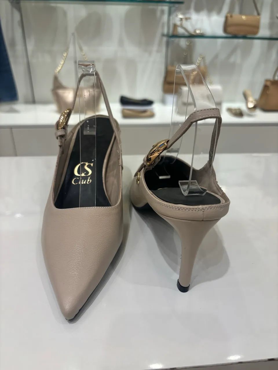 Slingback em couro - Foto 3