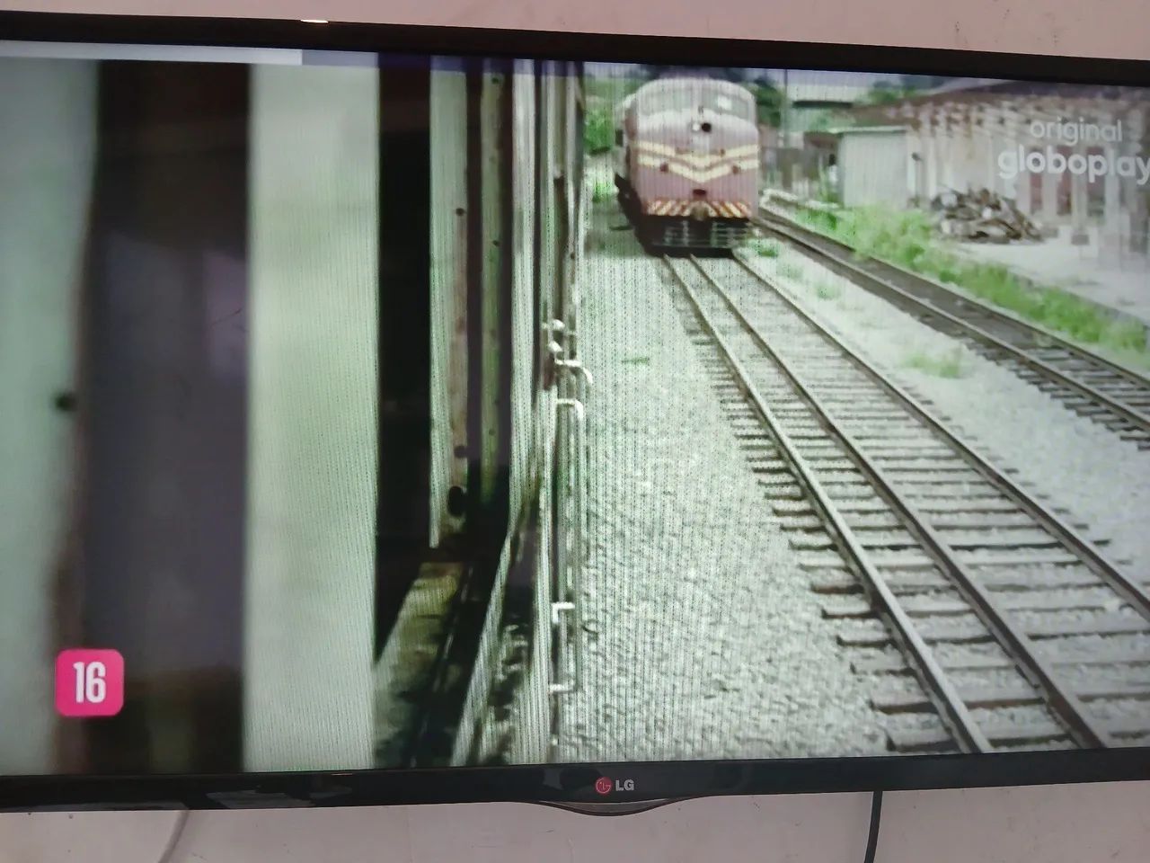 Tv lg 39 polegadas funcionando perfeitamente retirar no Rio comprido  - Foto 2