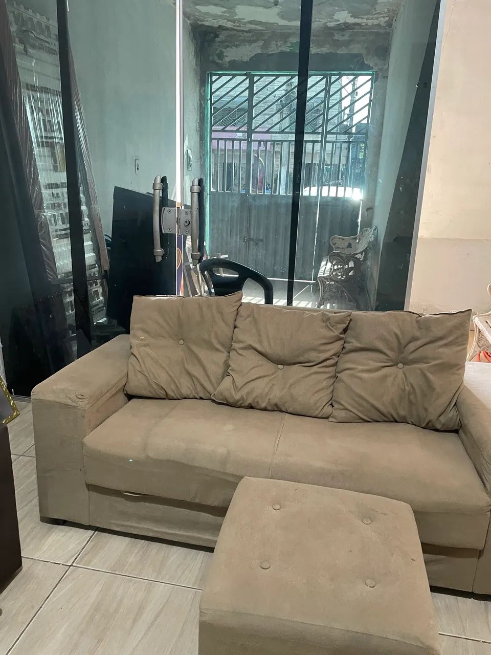 Sofá 450 novo - Foto 2