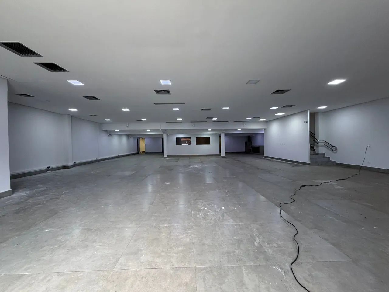 GALPÃO COMERCIAL PARA LOCAÇÃO | AV CASTELO BRANCO - Foto 4