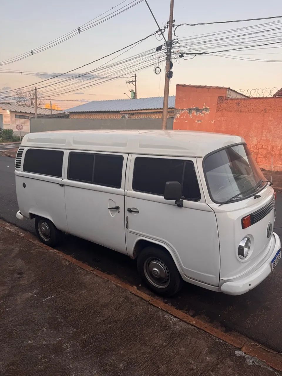 Volkswagen Kombi Kombi Standard/ Luxo/ Série Prata 2004