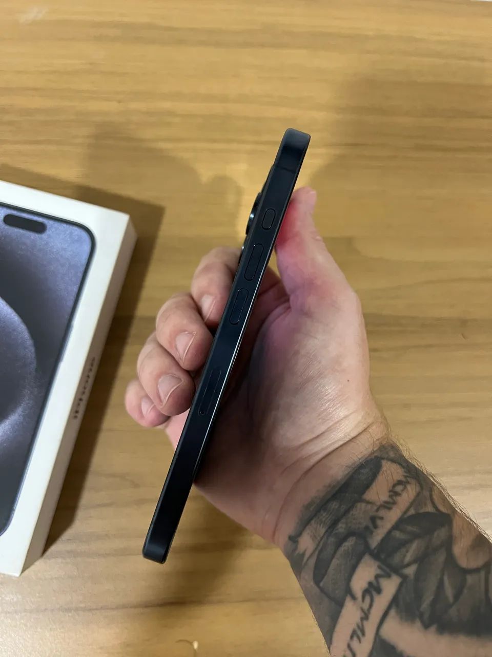iPhone 15 Pro  - Foto 3