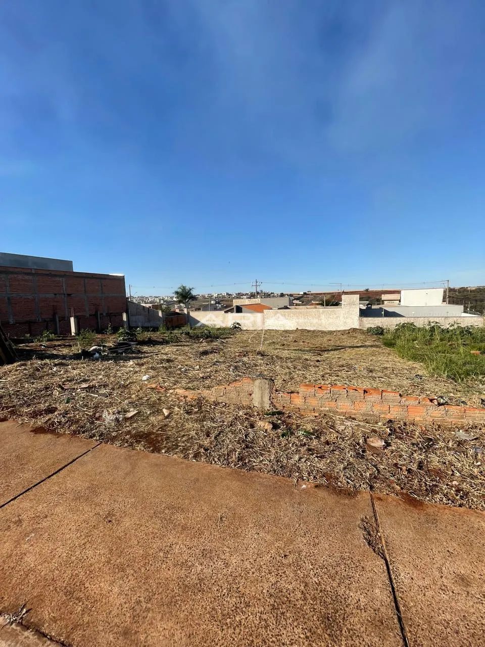 Terreno à VENDA no JD Ernani - Zona Leste. Londrina PR. - Foto 4