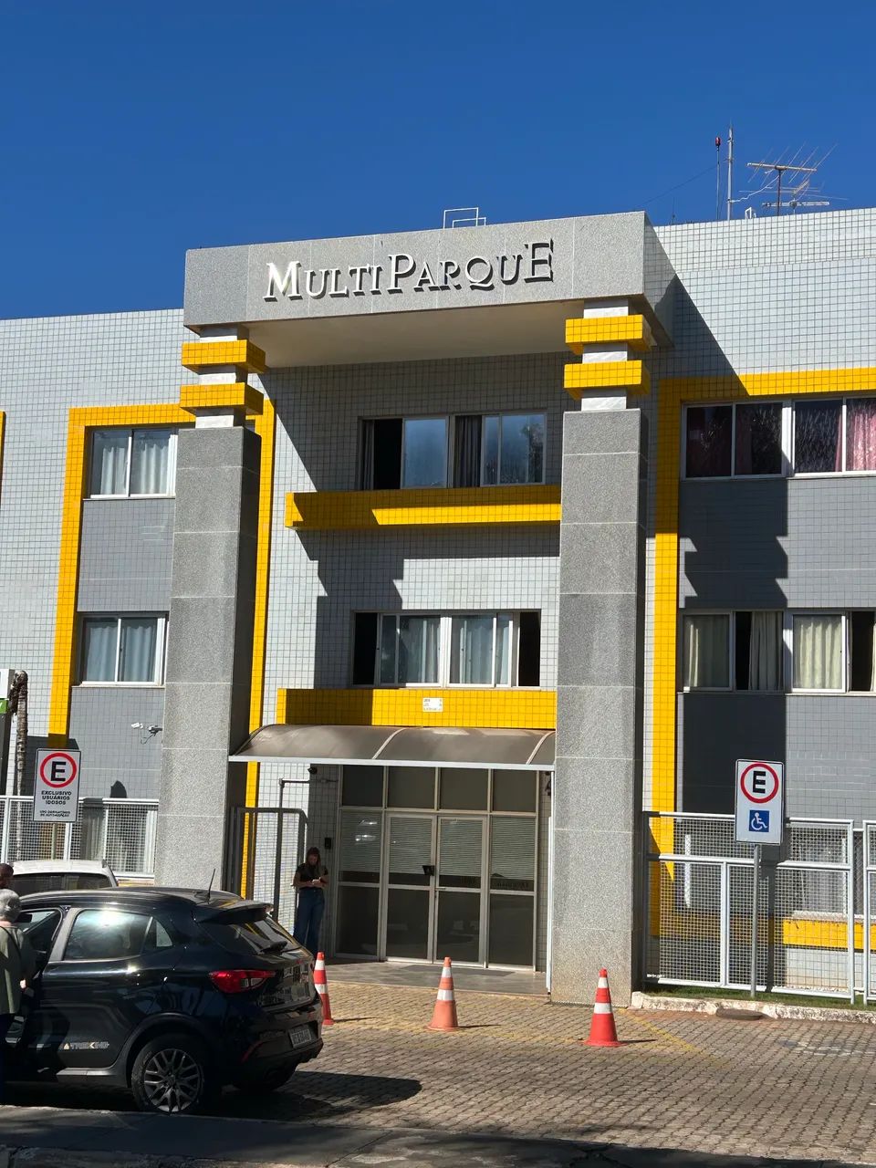 Aluguel apartamento Multiparque 