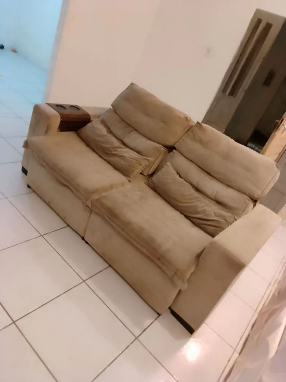 Sofá retrátil precisando lavar - Foto 2