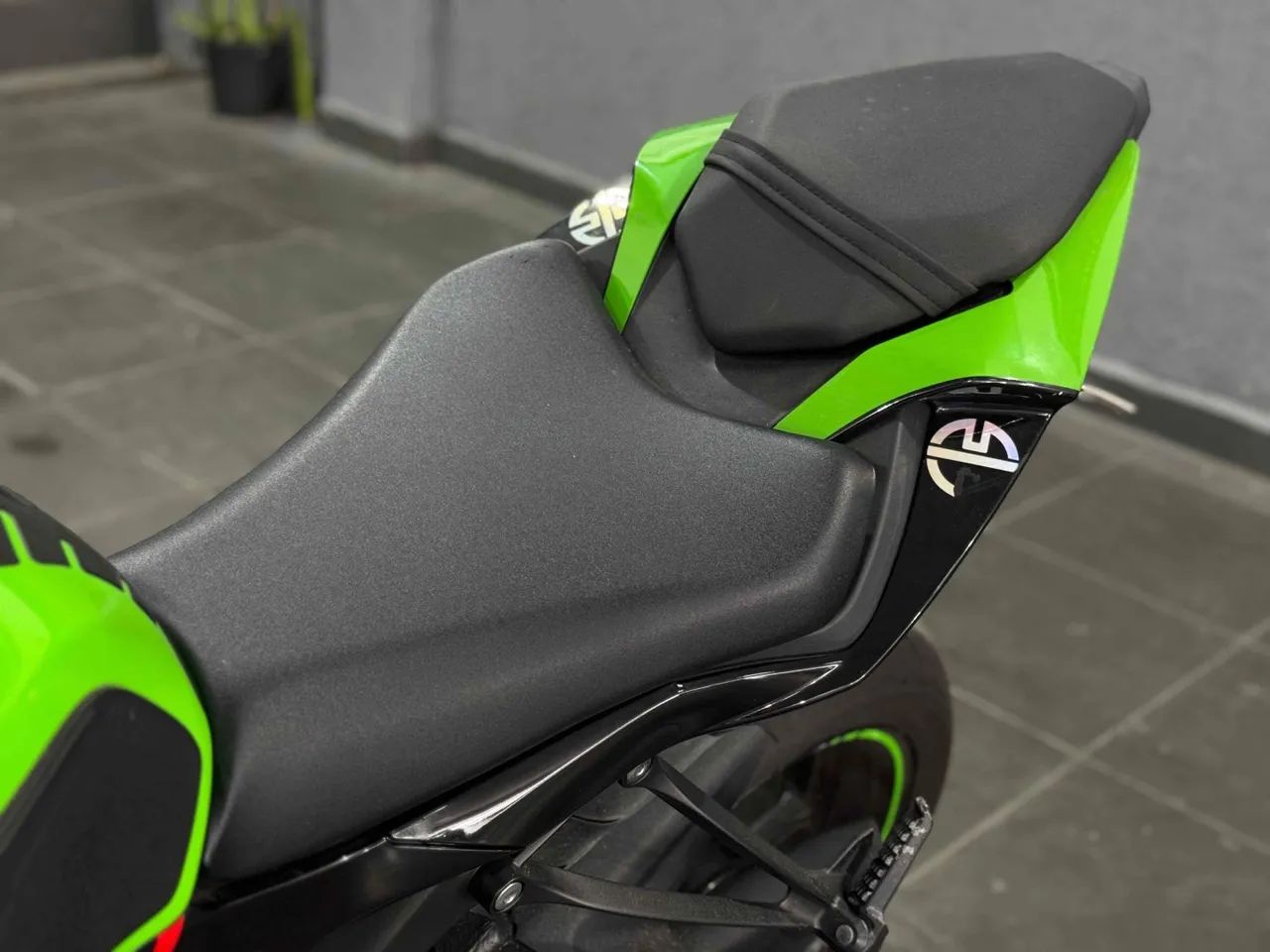 Kawasaki Zx-6r 636cc 2022 - 1480884416 | OLX