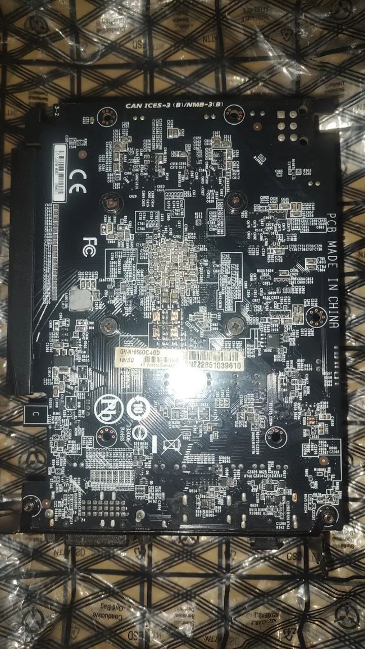 Vendo placa de vídeo gigabyte GTX1650 - Foto 4