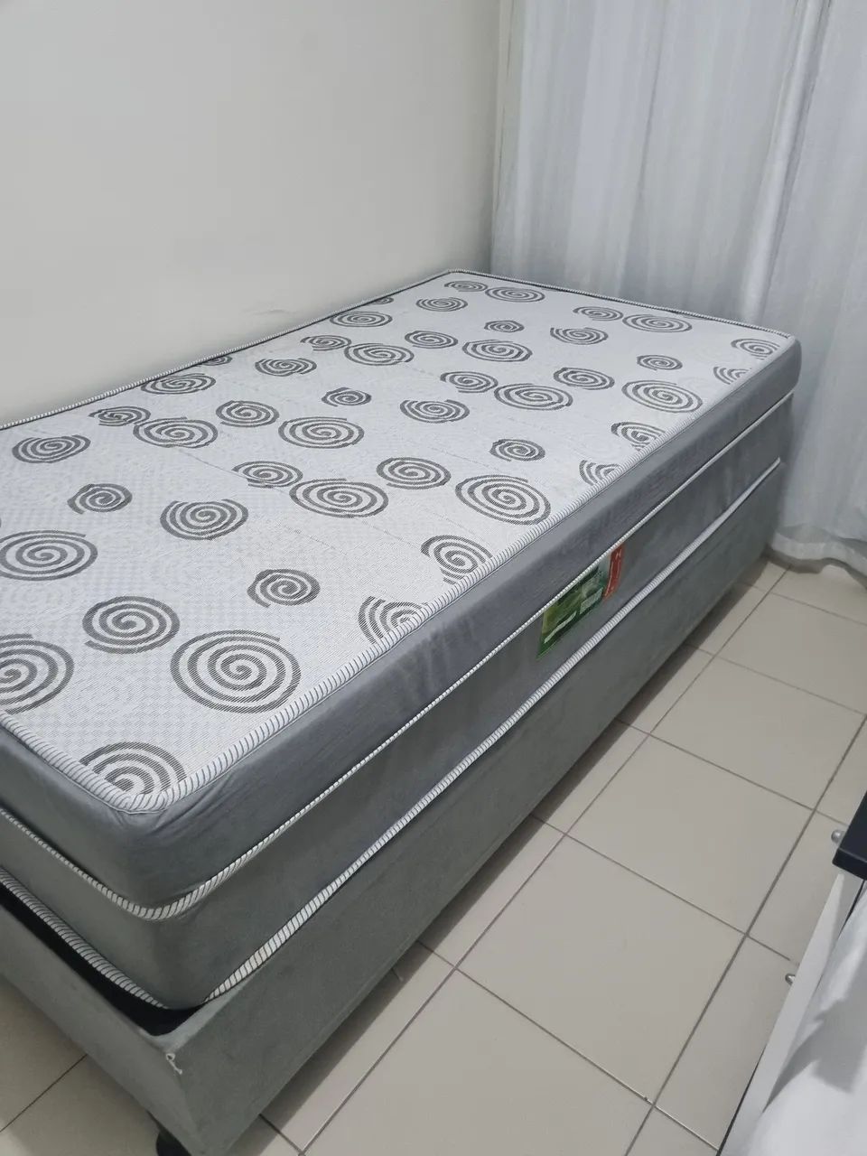 Cama solteirão completa com box - Foto 2