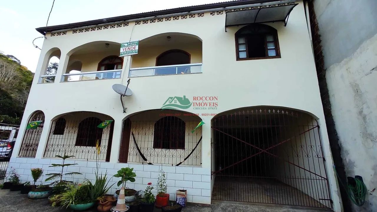 CASA A VENDA EM DOMINGOS MARTINS ES