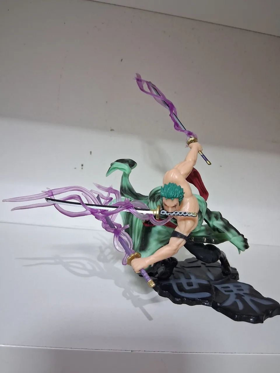 Zoro com as espadas 