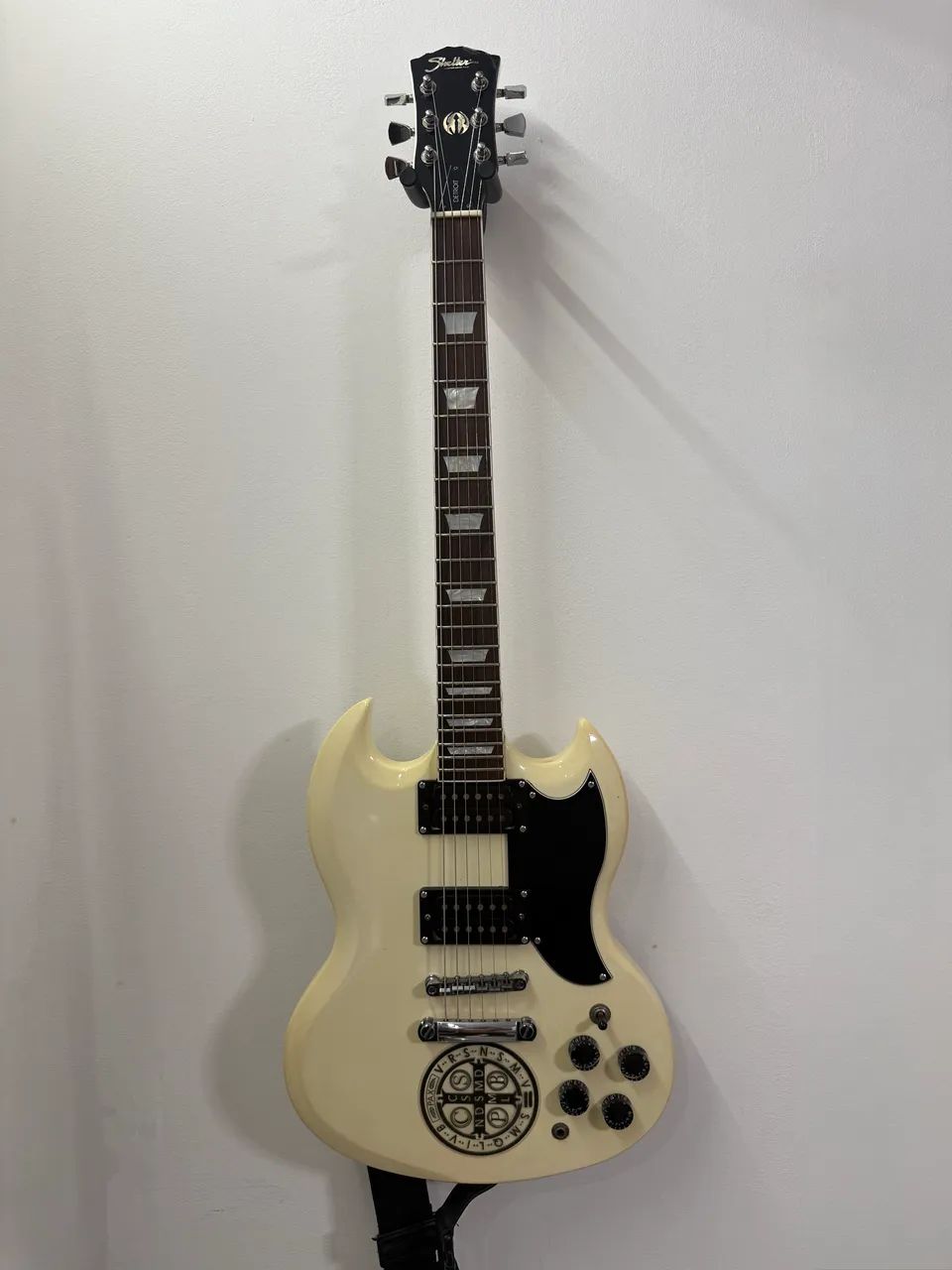 GUITARRA SG 