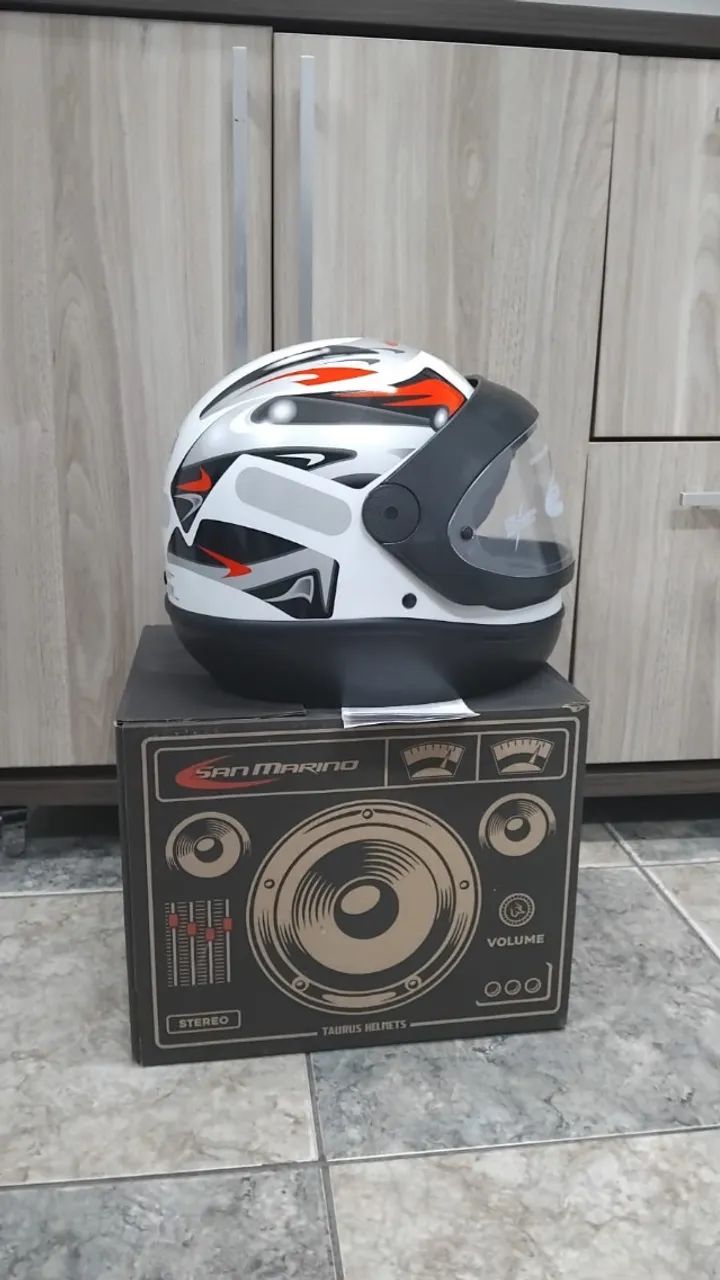 Capacete San marino - Foto 2