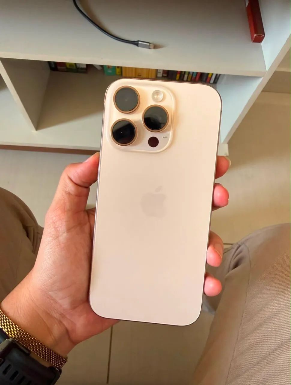 iPhone 16 pro  - Foto 3