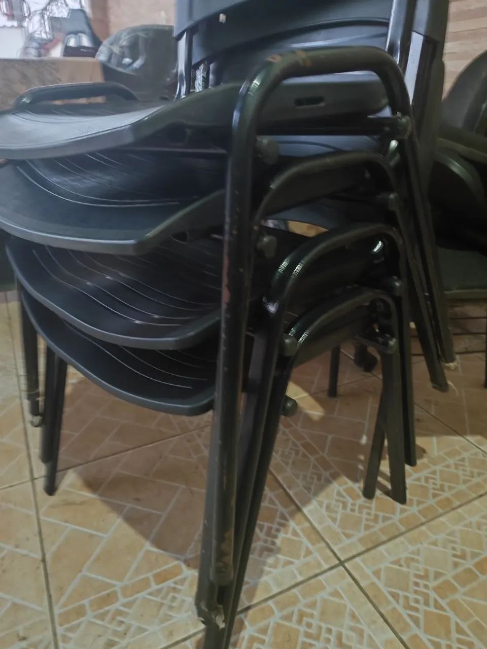 Cadeiras fixas para escritório  - Foto 5